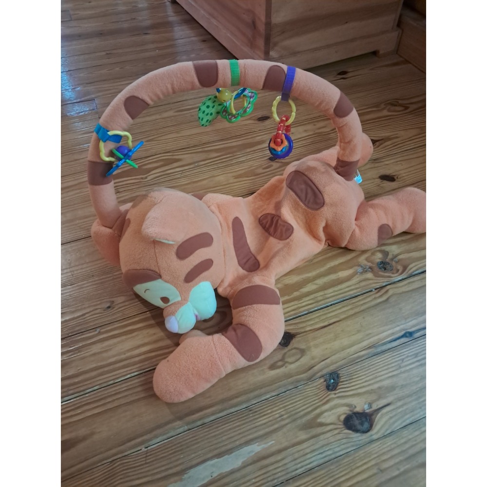 Fisher Price Disney 1 2 3 Baby Tigger & Me Hanging Plush Toy AS IS Wall Decor